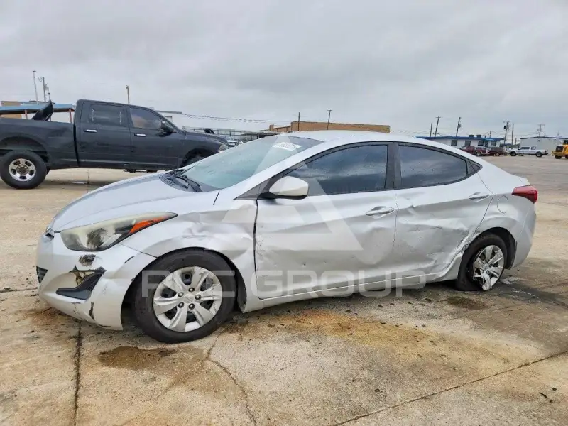 2016 Hyundai Elantra фото
