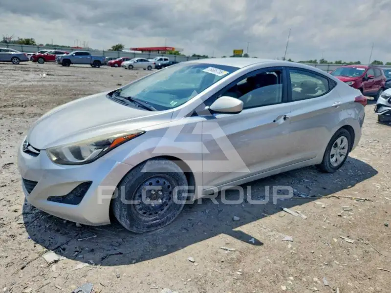 2016 Hyundai Elantra фото