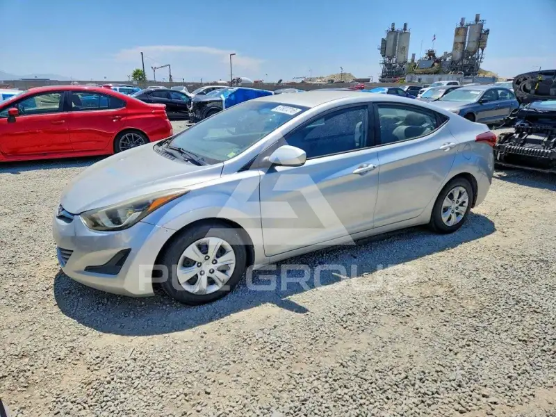 2016 Hyundai Elantra photo