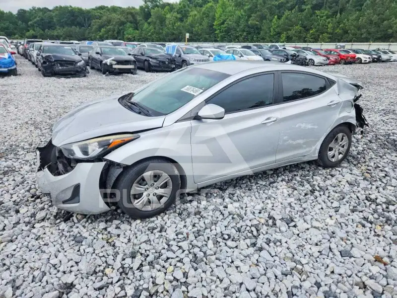 2016 Hyundai Elantra фото