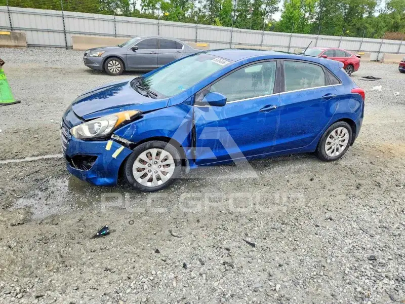 2016 Hyundai Elantra photo