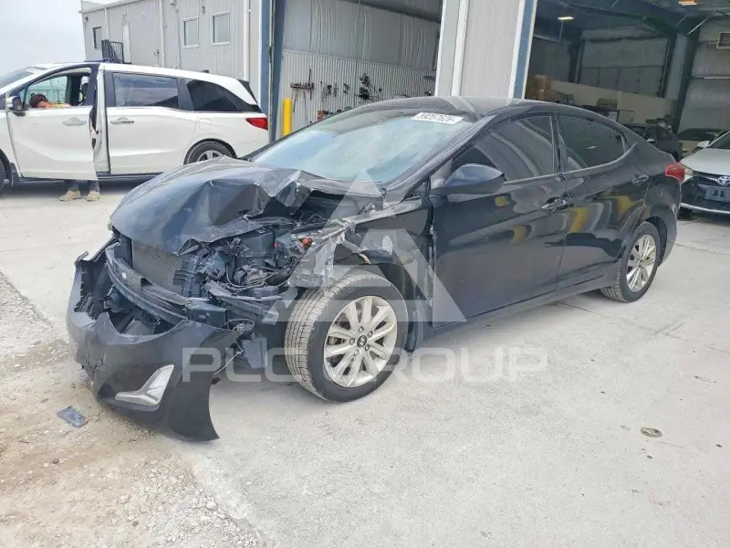 2016 Hyundai Elantra photo