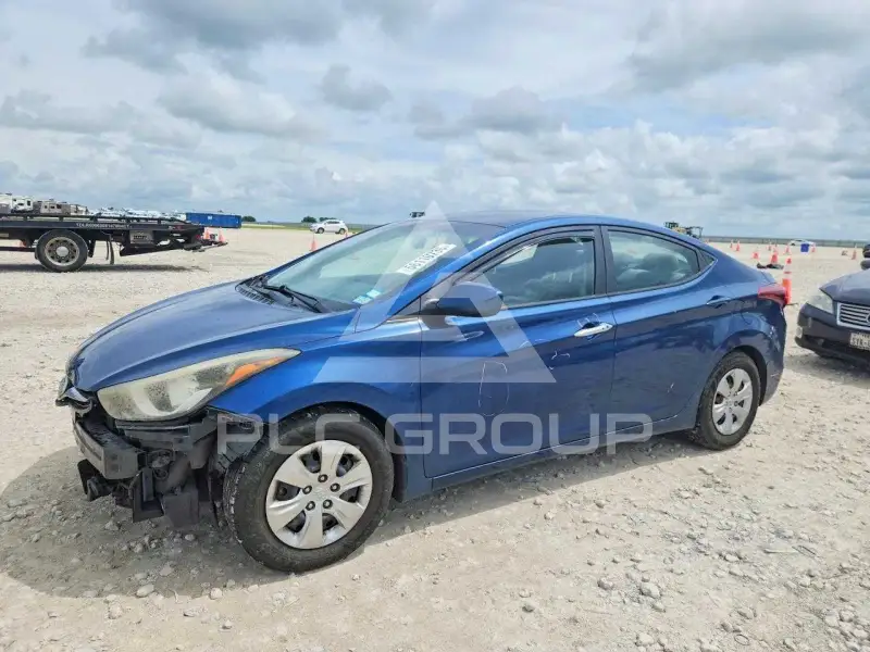 2016 Hyundai Elantra photo