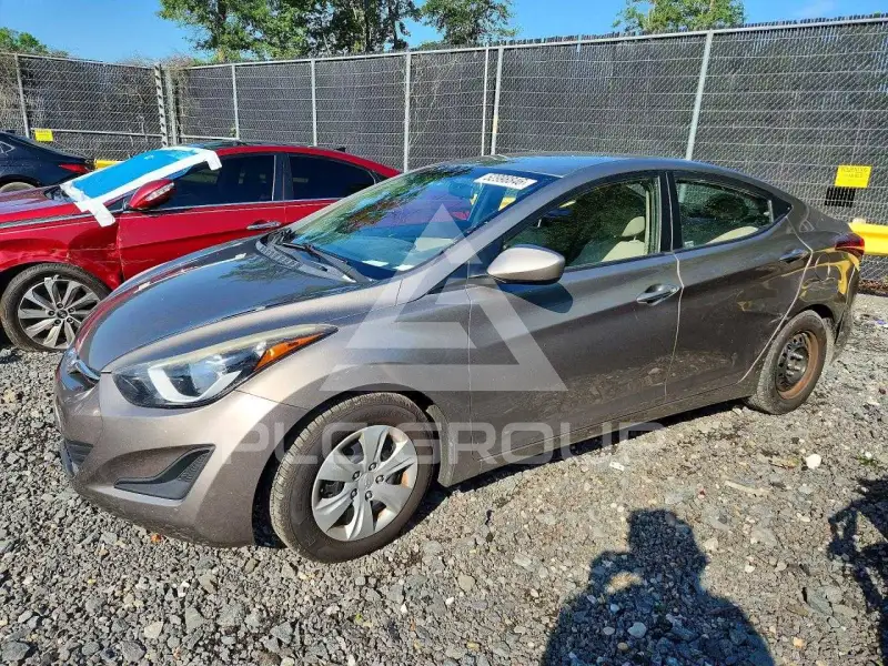 2016 Hyundai Elantra photo