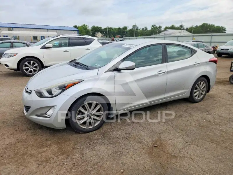 2016 Hyundai Elantra photo