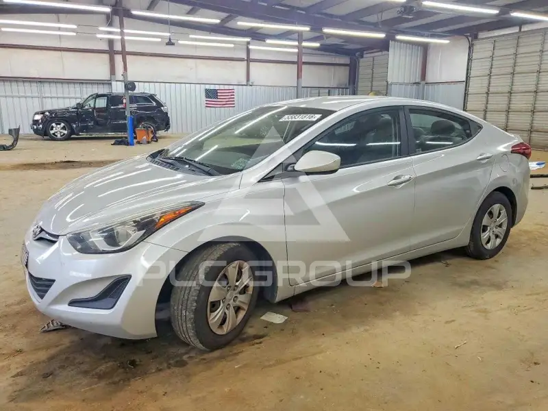 2016 Hyundai Elantra фото