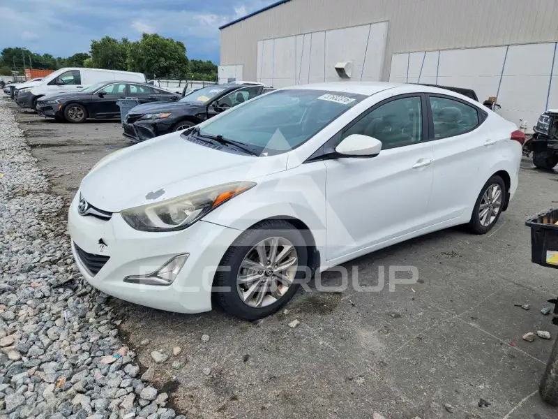 2016 Hyundai Elantra фото
