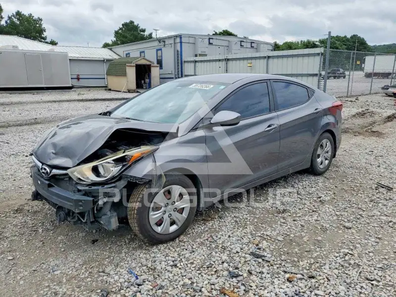 2016 Hyundai Elantra photo