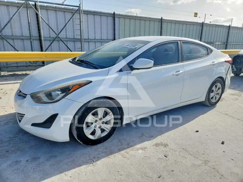 2016 Hyundai Elantra photo
