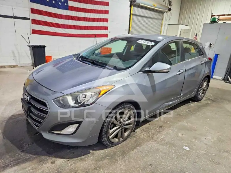 2016 Hyundai Elantra photo