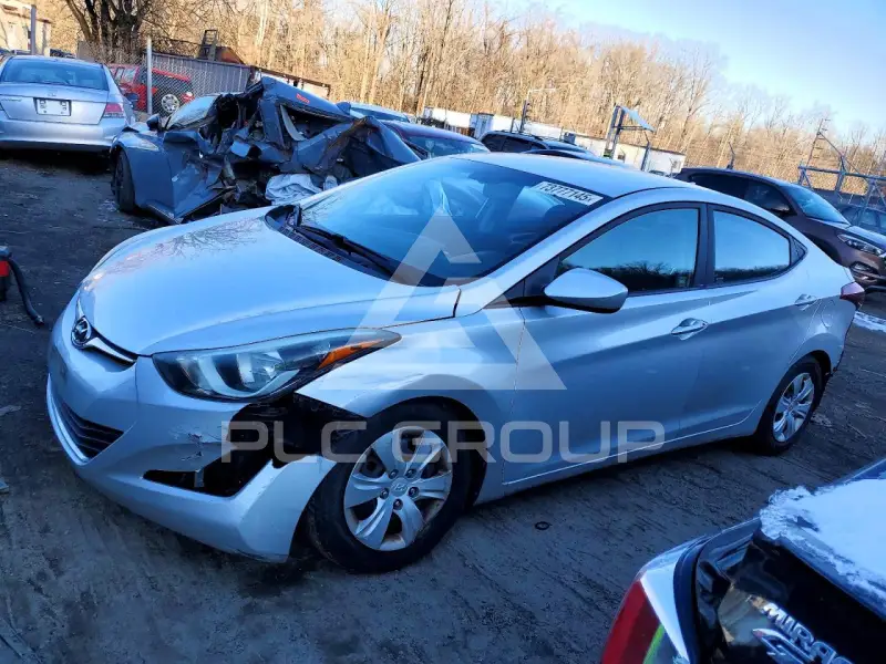 2016 Hyundai Elantra фото