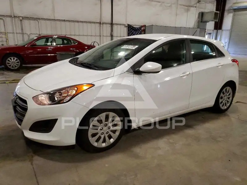 2016 Hyundai Elantra фото