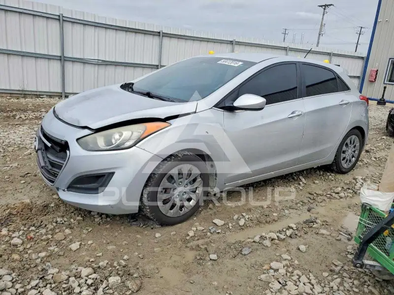 2016 Hyundai Elantra photo