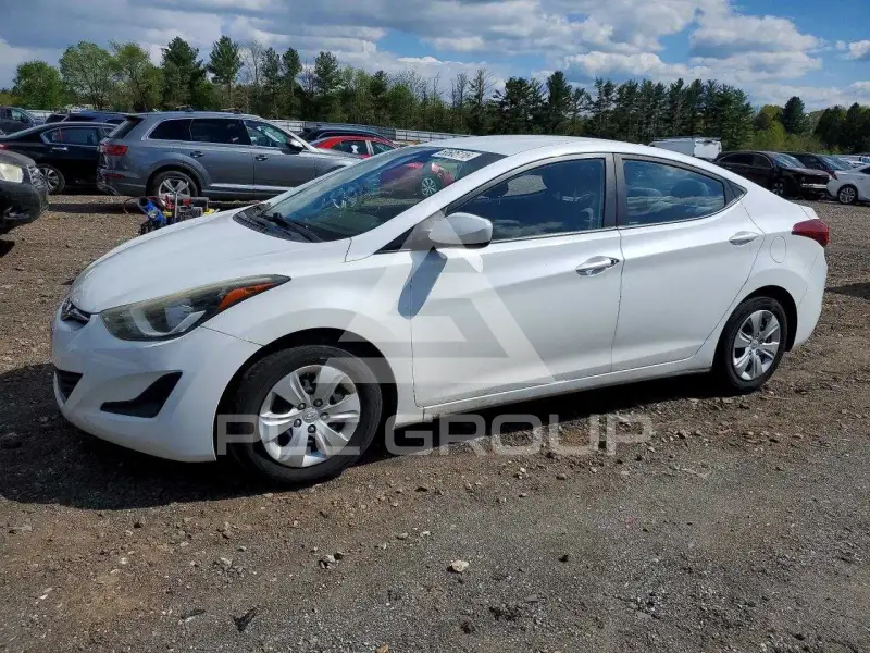 2016 Hyundai Elantra фото