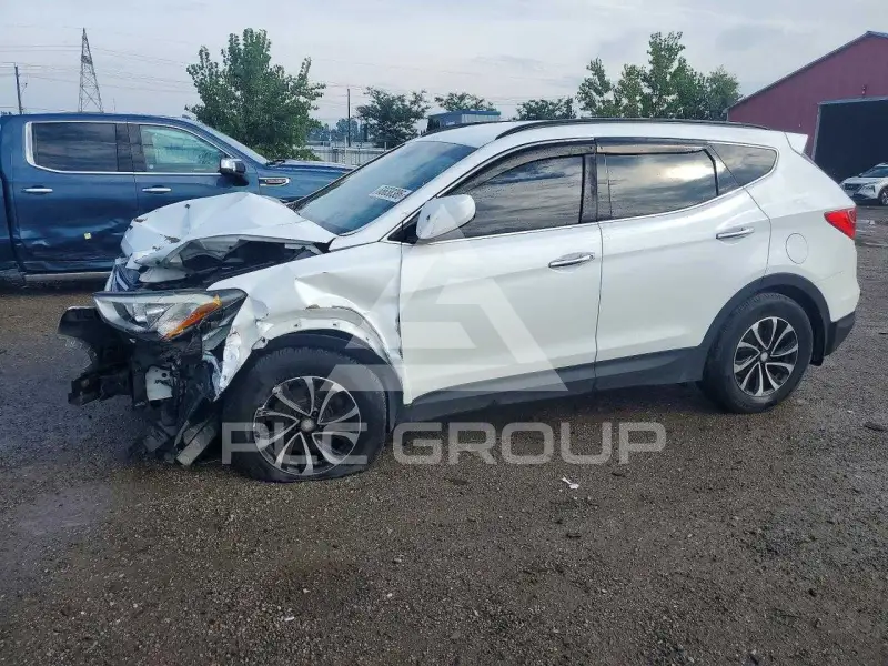 2016 Hyundai Santa Fe photo