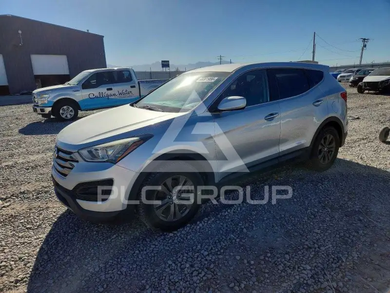 2016 Hyundai Santa Fe photo