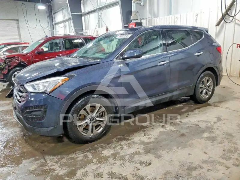 2016 Hyundai Santa Fe photo
