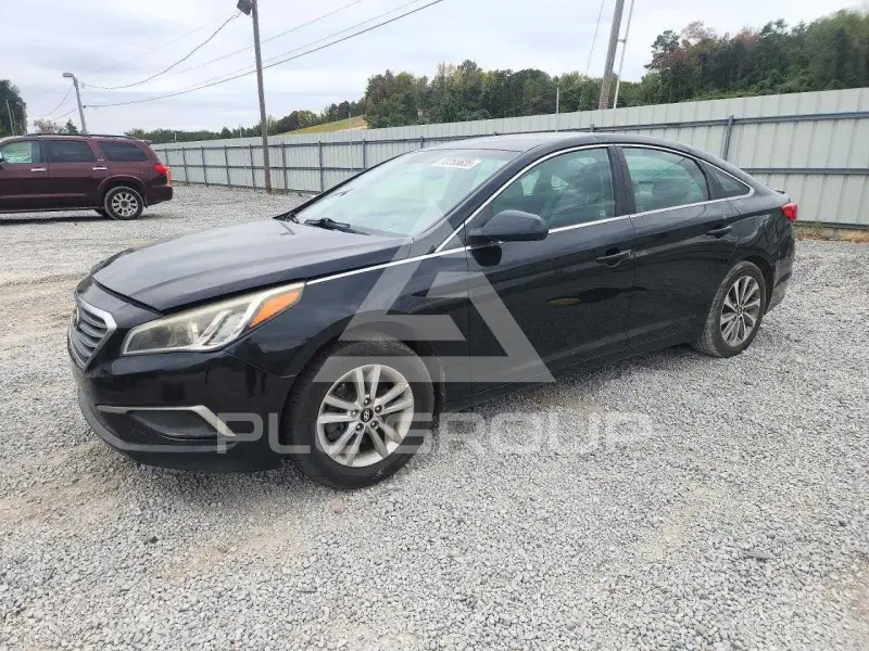 2016 Hyundai Sonata photo
