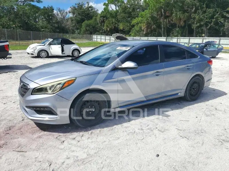 2016 Hyundai Sonata photo