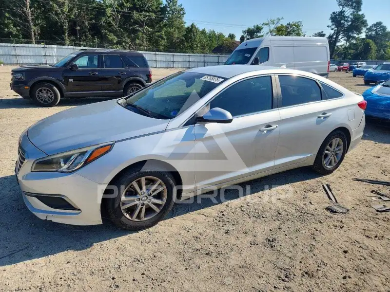 2016 Hyundai Sonata photo