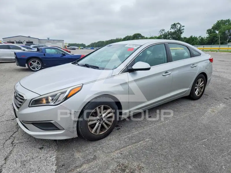 2016 Hyundai Sonata photo
