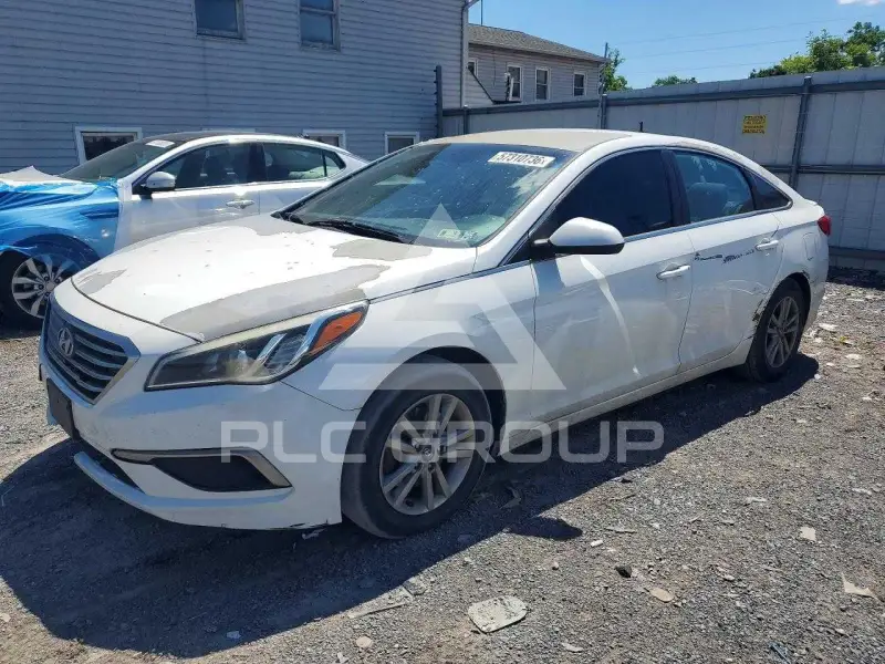 2016 Hyundai Sonata photo