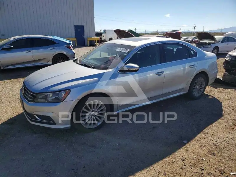 2016 Volkswagen Passat фото