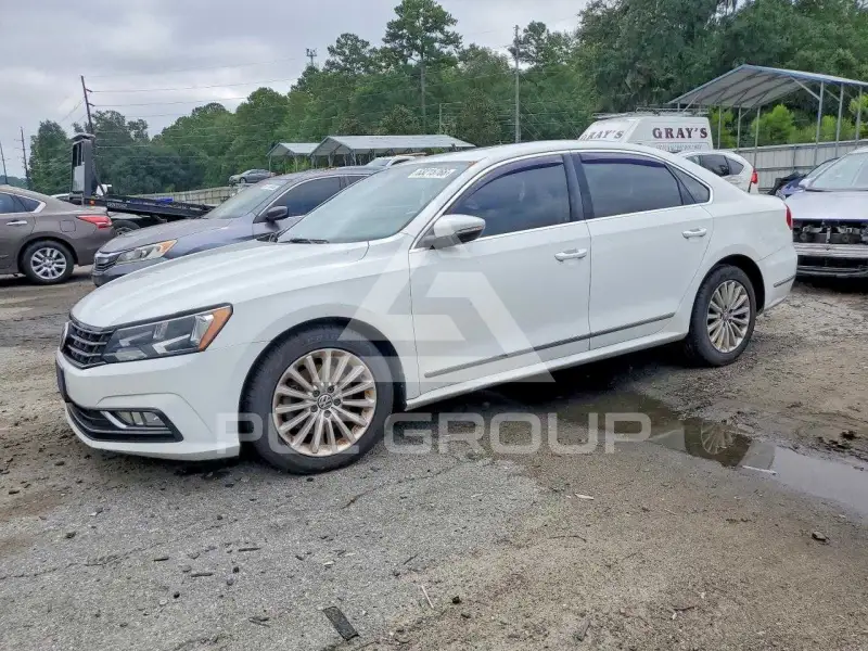 2016 Volkswagen Passat фото