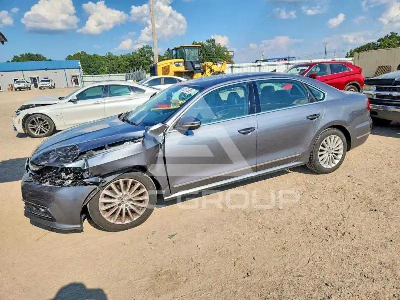 2016 Volkswagen Passat фото