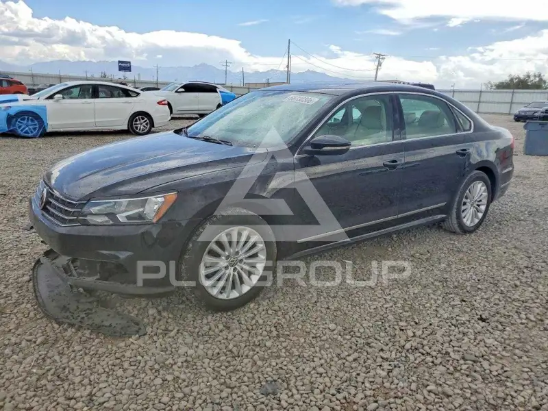 2016 Volkswagen Passat photo