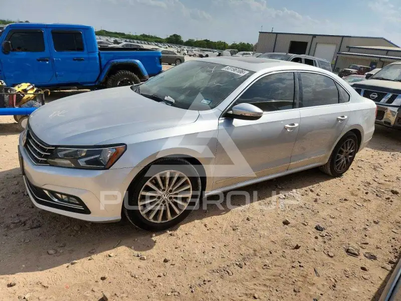 2016 Volkswagen Passat фото