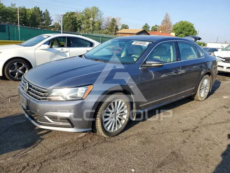 2016 Volkswagen Passat фото