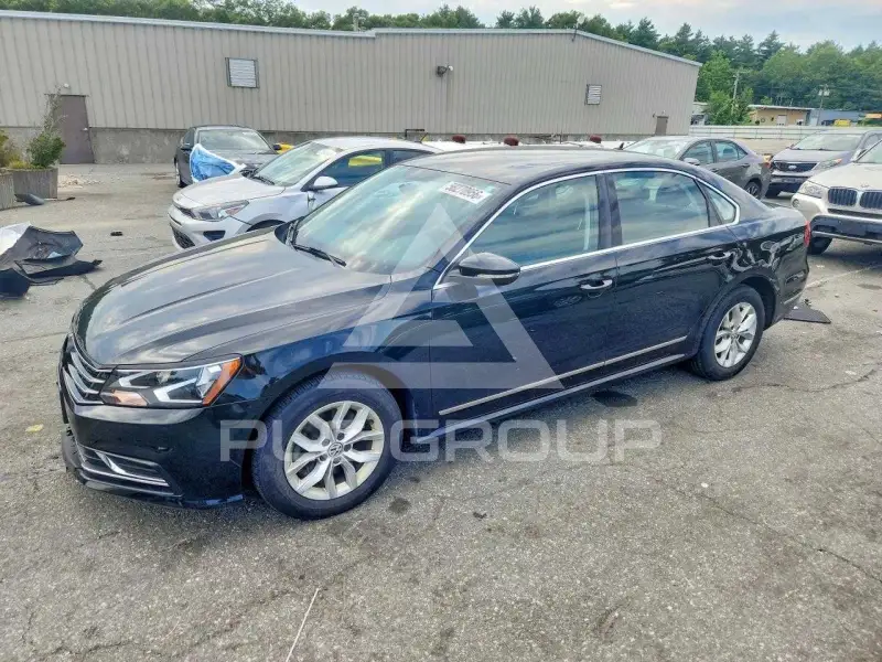 2016 Volkswagen Passat photo