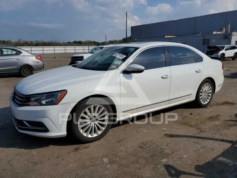 2016 Volkswagen Passat фото