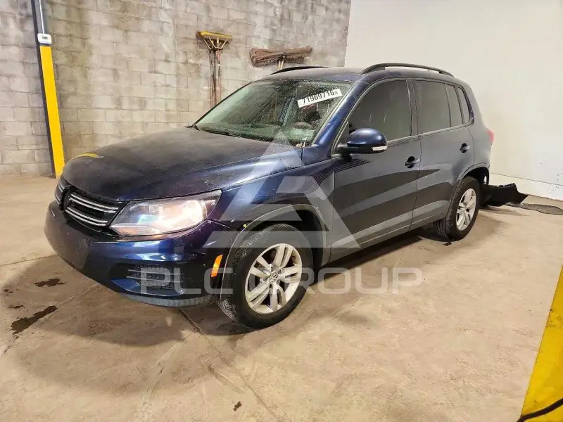 2016 Volkswagen Tiguan photo