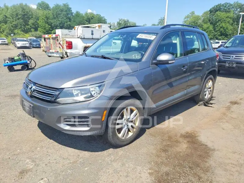 2016 Volkswagen Tiguan фото