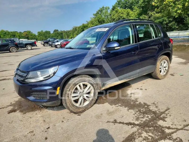 2016 Volkswagen Tiguan photo