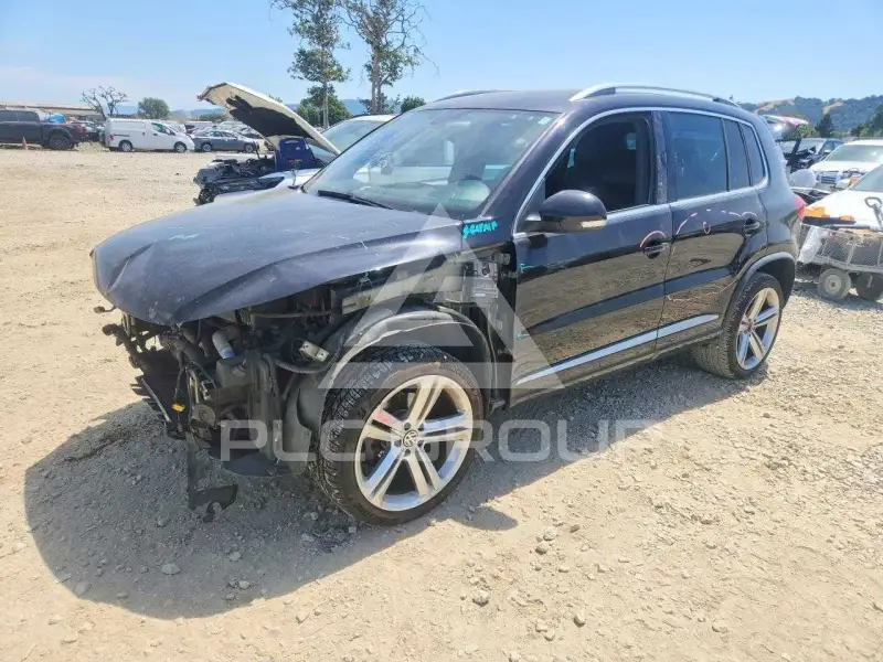 2016 Volkswagen Tiguan photo