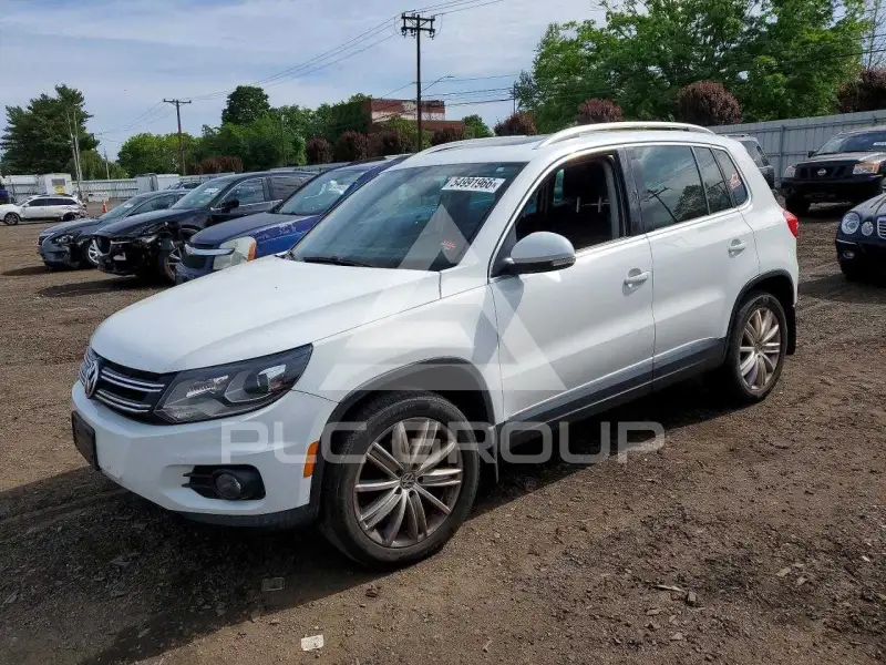 2016 Volkswagen Tiguan photo