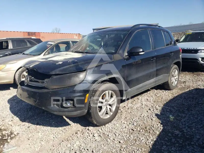 2016 Volkswagen Tiguan photo