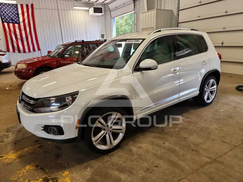 2016 Volkswagen Tiguan photo