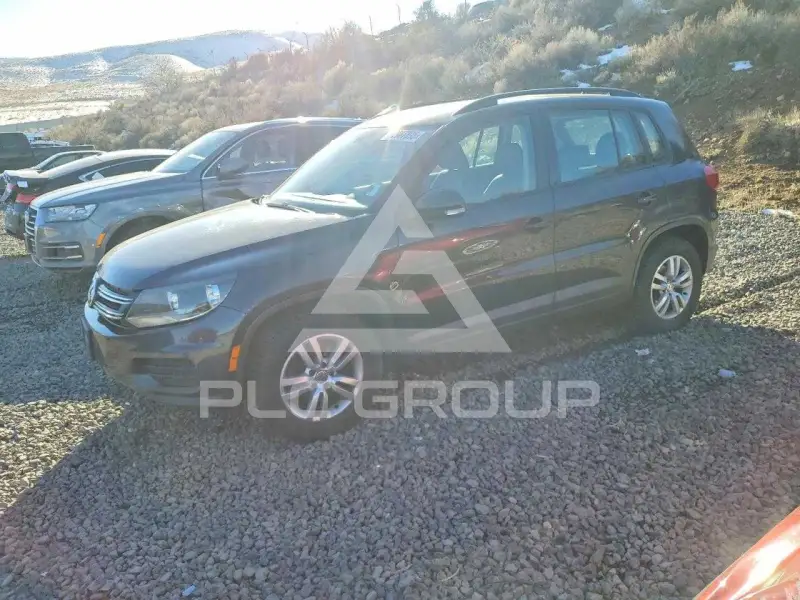 2016 Volkswagen Tiguan photo