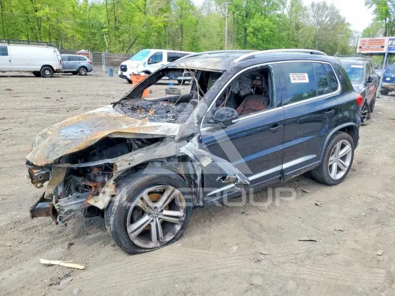2016 Volkswagen Tiguan photo