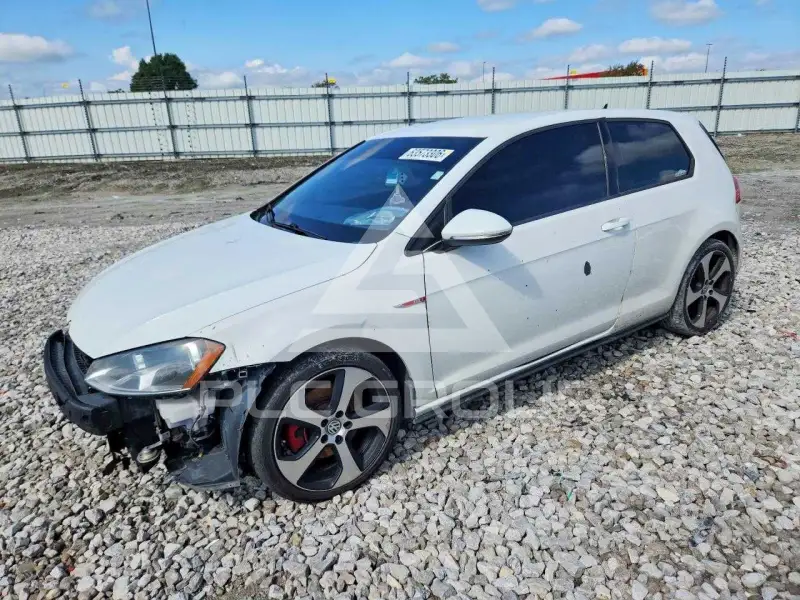 2016 Volkswagen GTI photo