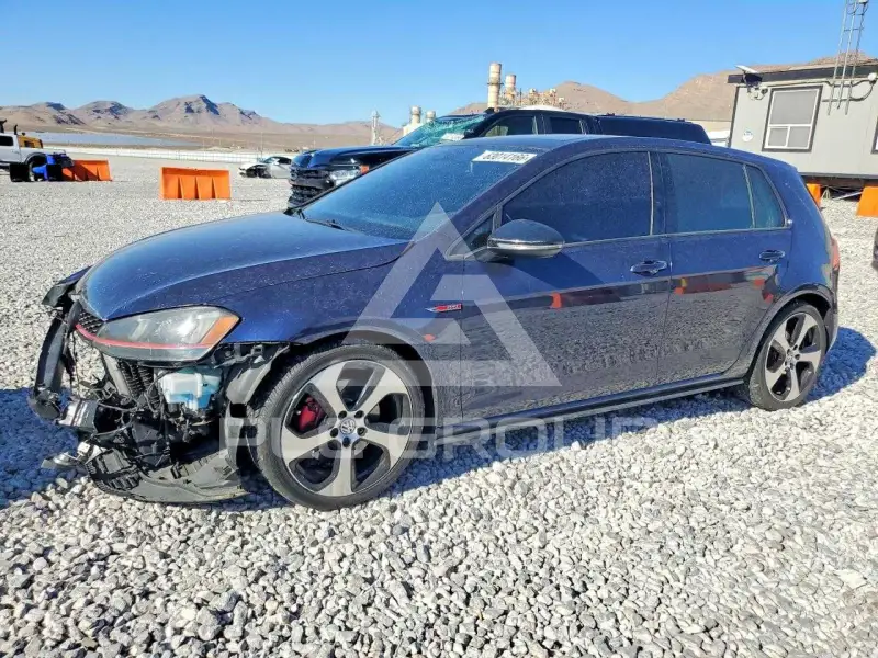 2016 Volkswagen GTI photo