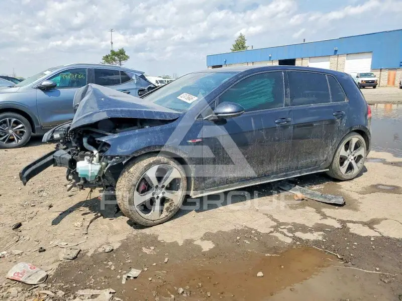 2016 Volkswagen GTI photo