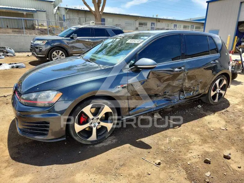 2016 Volkswagen GTI фото