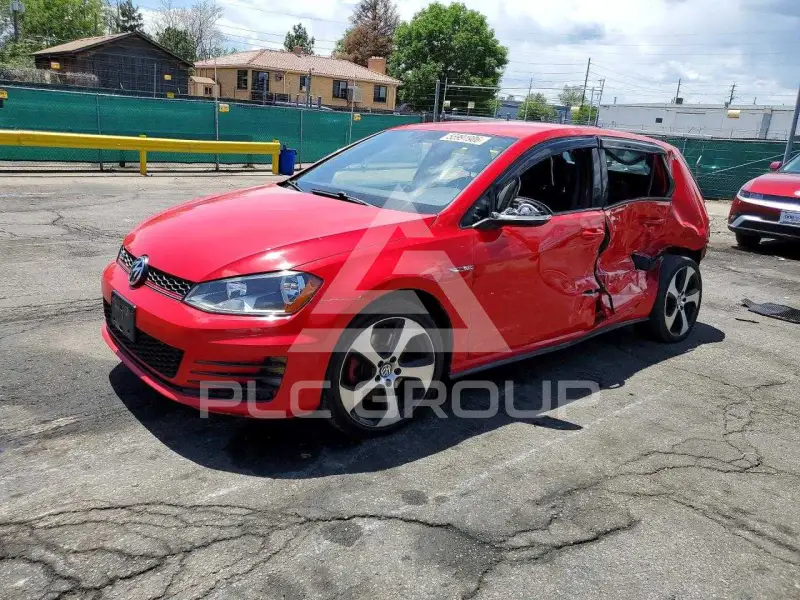 2016 Volkswagen GTI фото