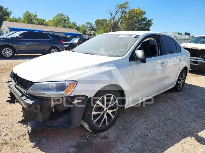 2016 Volkswagen Jetta photo