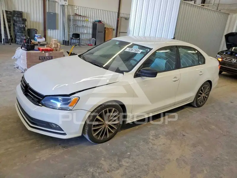 2016 Volkswagen Jetta фото